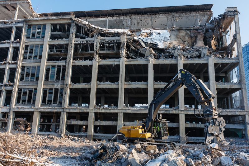 Specialized Demolition Equipment Providers
